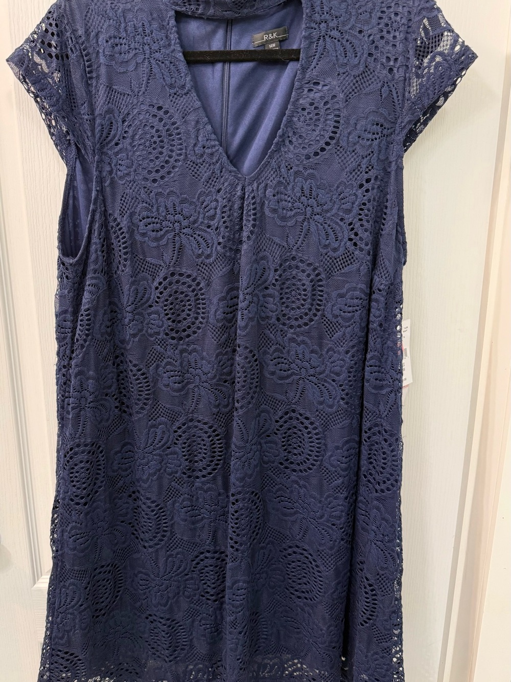 R&K Navy Crochet Lace V-Neck Shift Dress